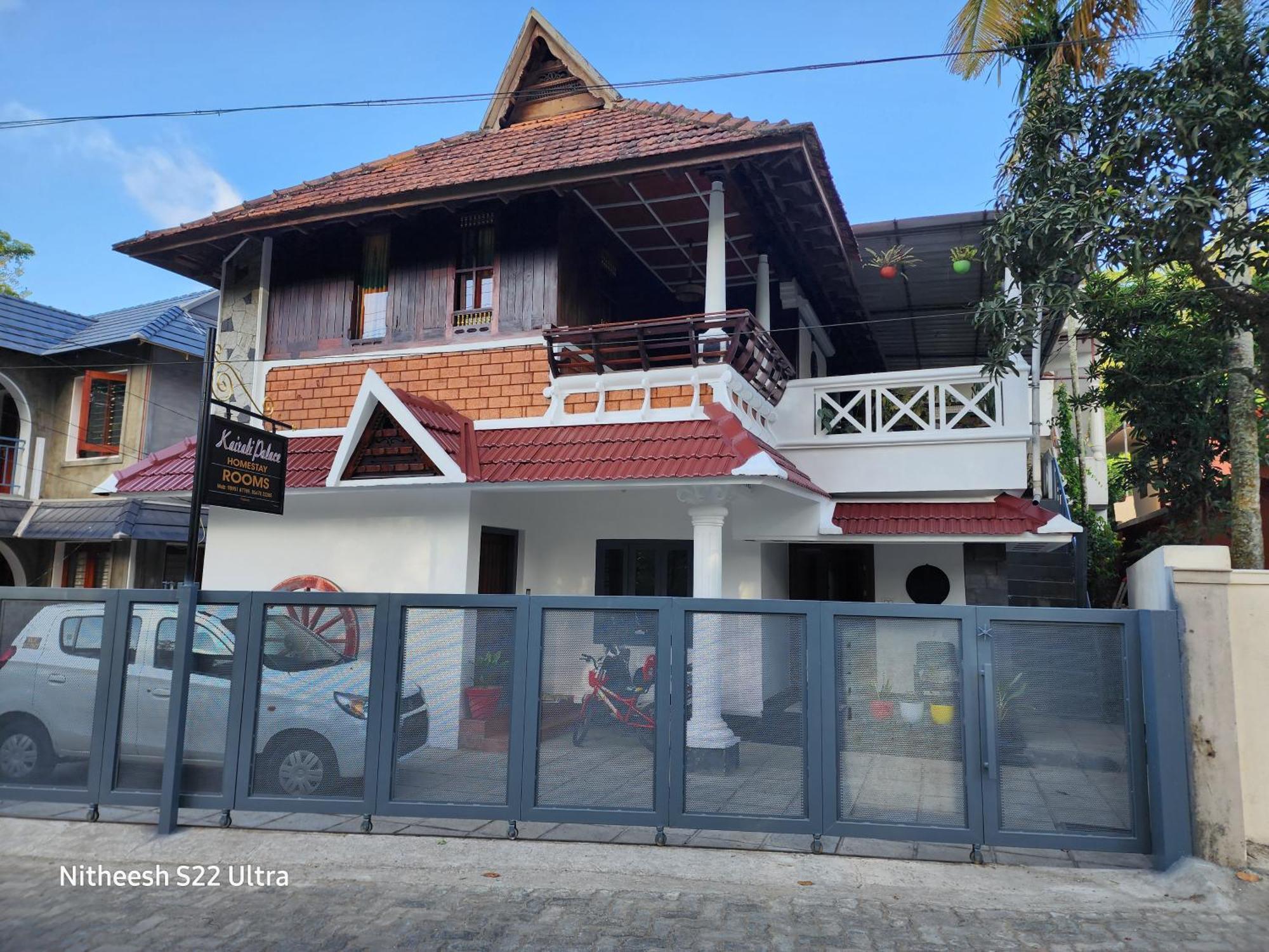 Kairali Palace Home Stay Thekkady Eksteriør bilde