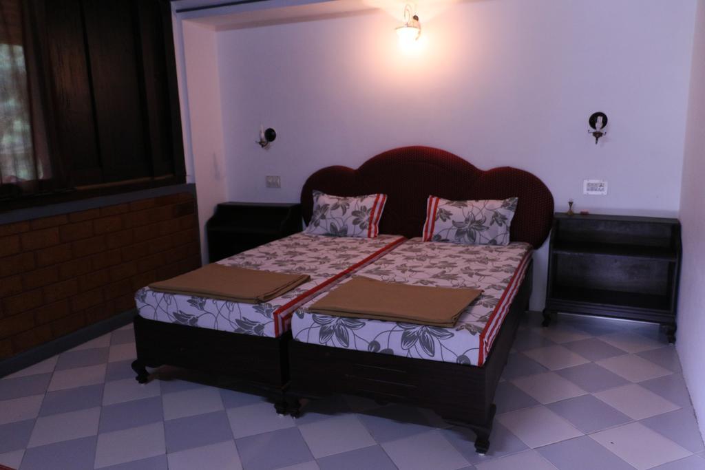 Kairali Palace Home Stay Thekkady Rom bilde